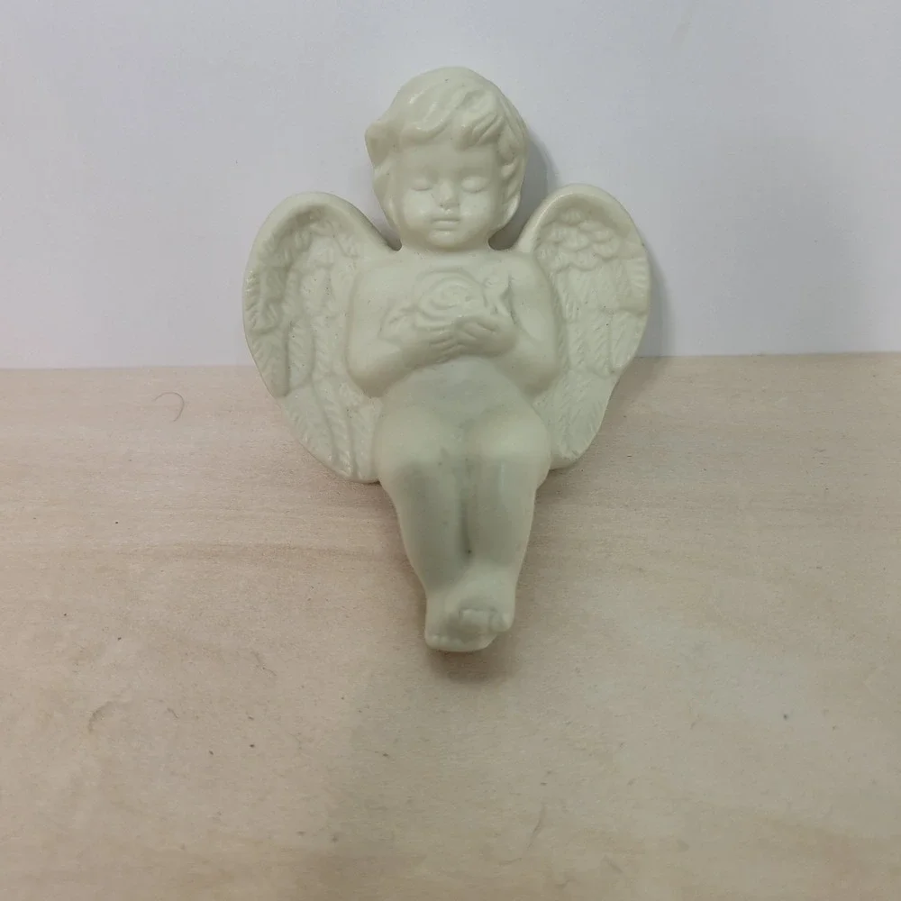 Vintage‎ Ceramic Angel Cherub Decor Figurine
